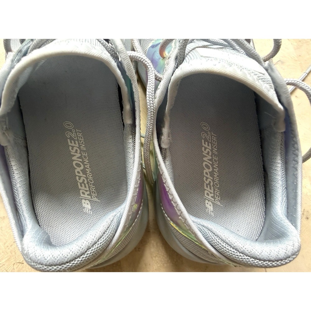 New Balance Womans Sneakers Holographic Iridescent Gray Fuel Core Coast Size 7.5 - Picture 7 of 8